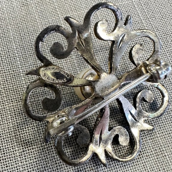 Vintage Symmetalic Open Scrollwork Pin with Pearl Center - Picture 4 of 6